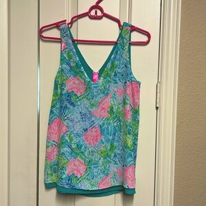 REVERSIBLE FLORIN V-neck top